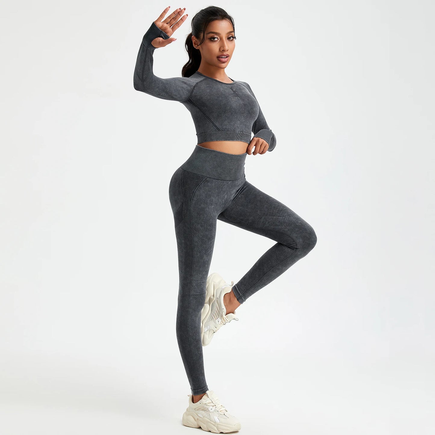 Ensemble de vêtement de sport de femme