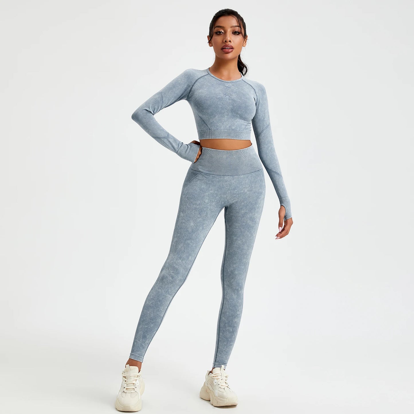 Ensemble de vêtement de sport de femme